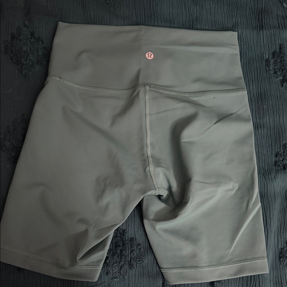 lululemon athletica Teal Lagoon Bike Shorts - Picture 3 of 9